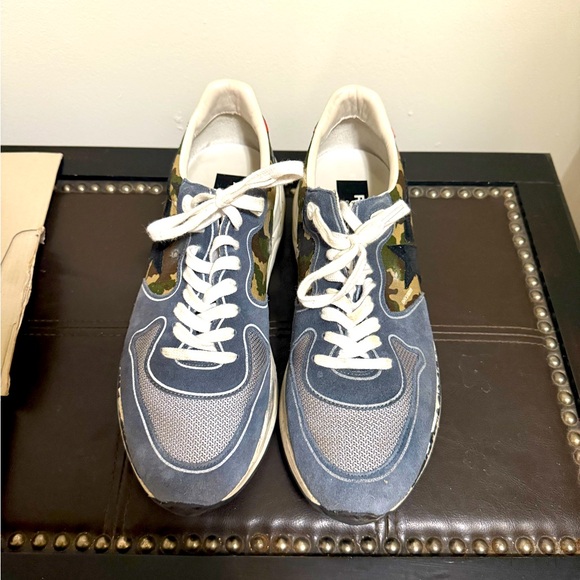 Like New Golden Goose Running Soles Sneakers - Picture 1 of 7